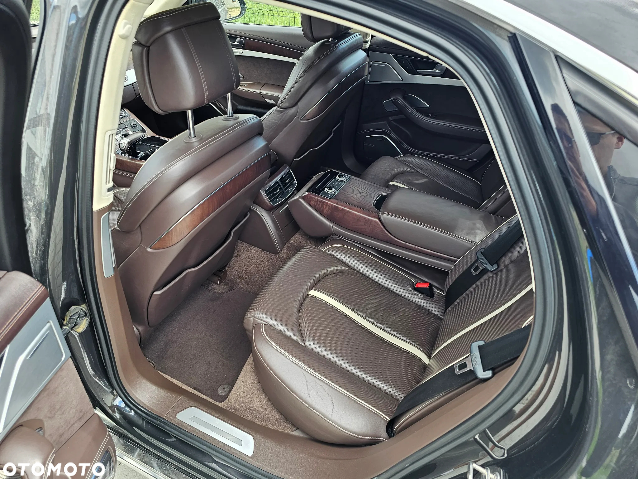 Audi A8 4.2 TDI Quattro - 12