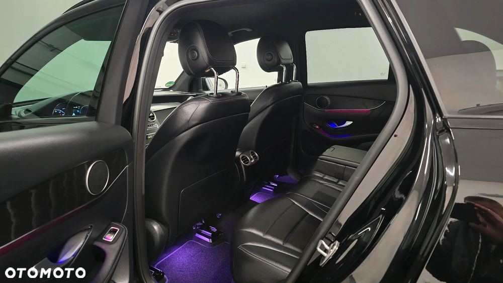 Mercedes-Benz GLC 300 de 4Matic 9G-TRONIC AMG Line Plus - 6