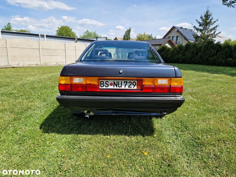Audi 200 2.2 Turbo - 6