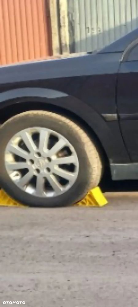 Opel Vectra - 10