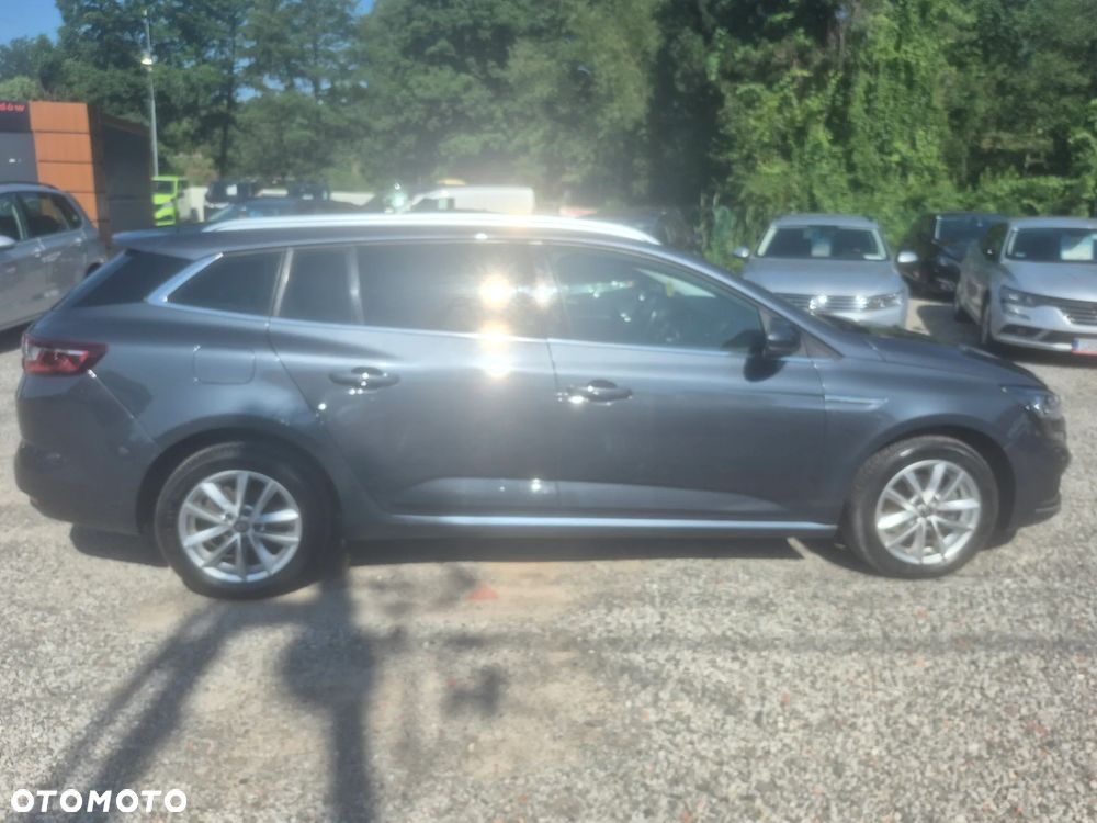 Renault Megane TCe 140 GPF TECHNO - 4