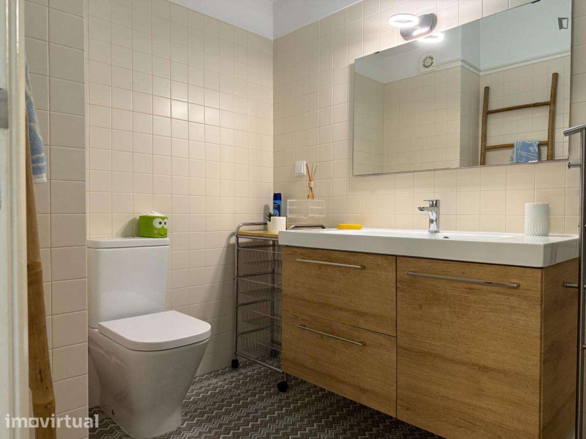 Quarto - localizado em Pontinha Lisbon - Grande imagem: 3/20