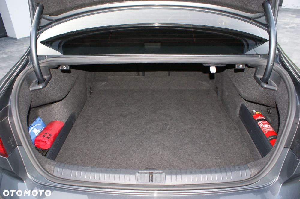 Volkswagen Passat 2.0 TDI BMT 4Mot Highline DSG - 17