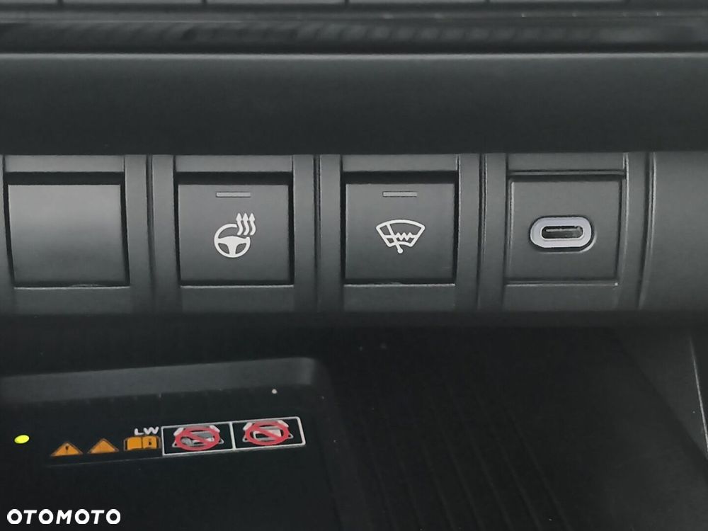 Toyota C-HR 1.8 Hybrid Executive - 26