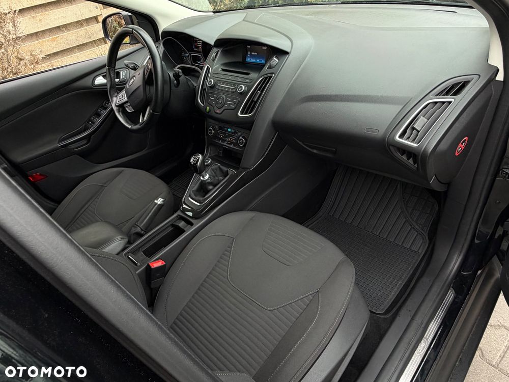 Ford Focus 1.6 TDCi Titanium - 19