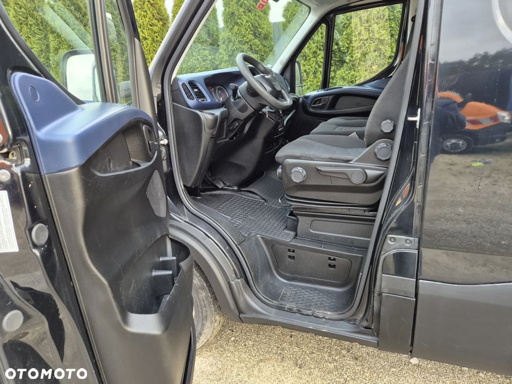 Iveco Iveco 35C18 3.0 180KM - 5