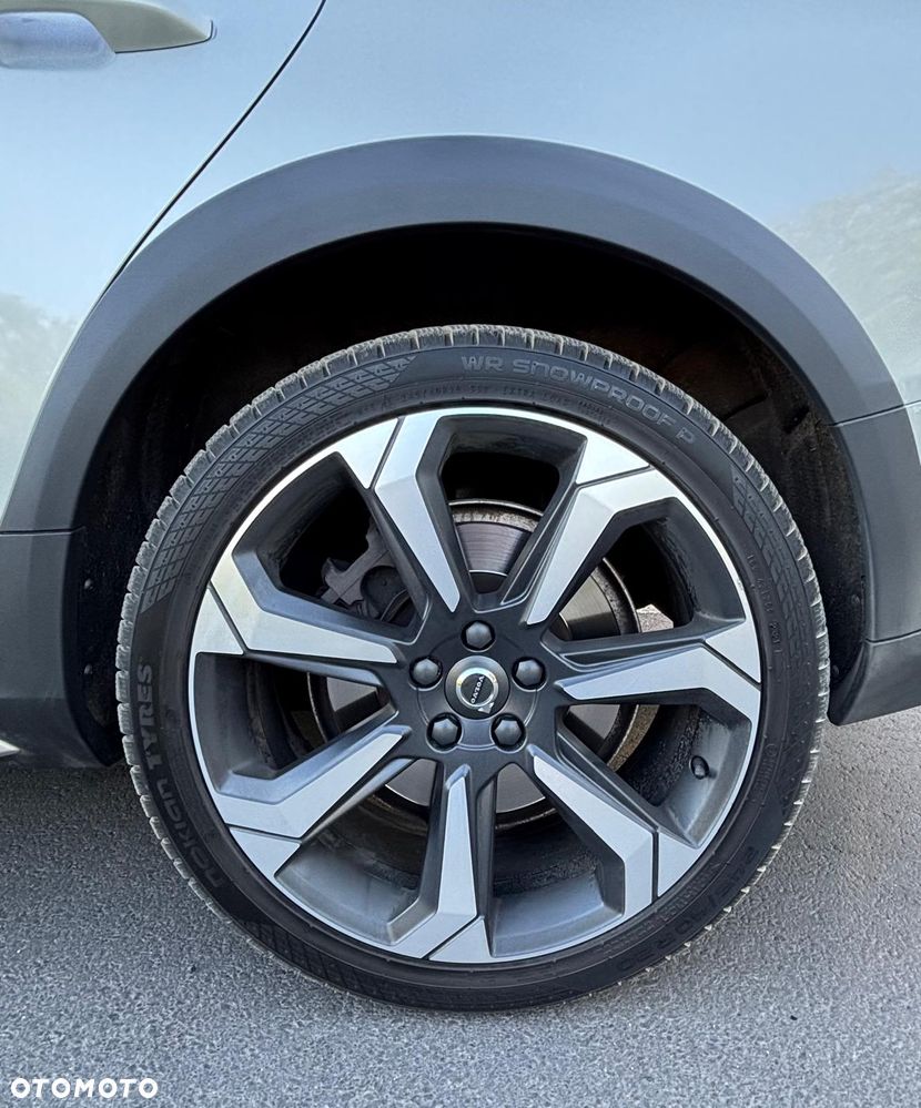 Volvo V60 Cross Country B5 B AWD - 12