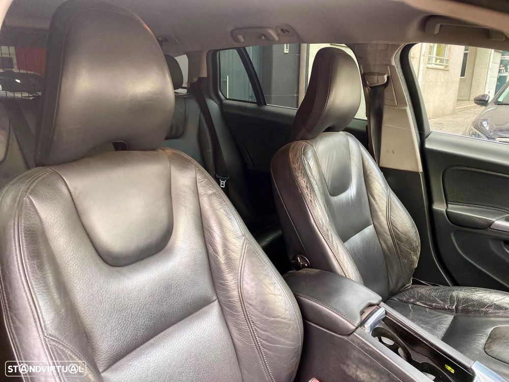 Volvo V60 1.6 D2 Drive Momentum Start/Stop - 15