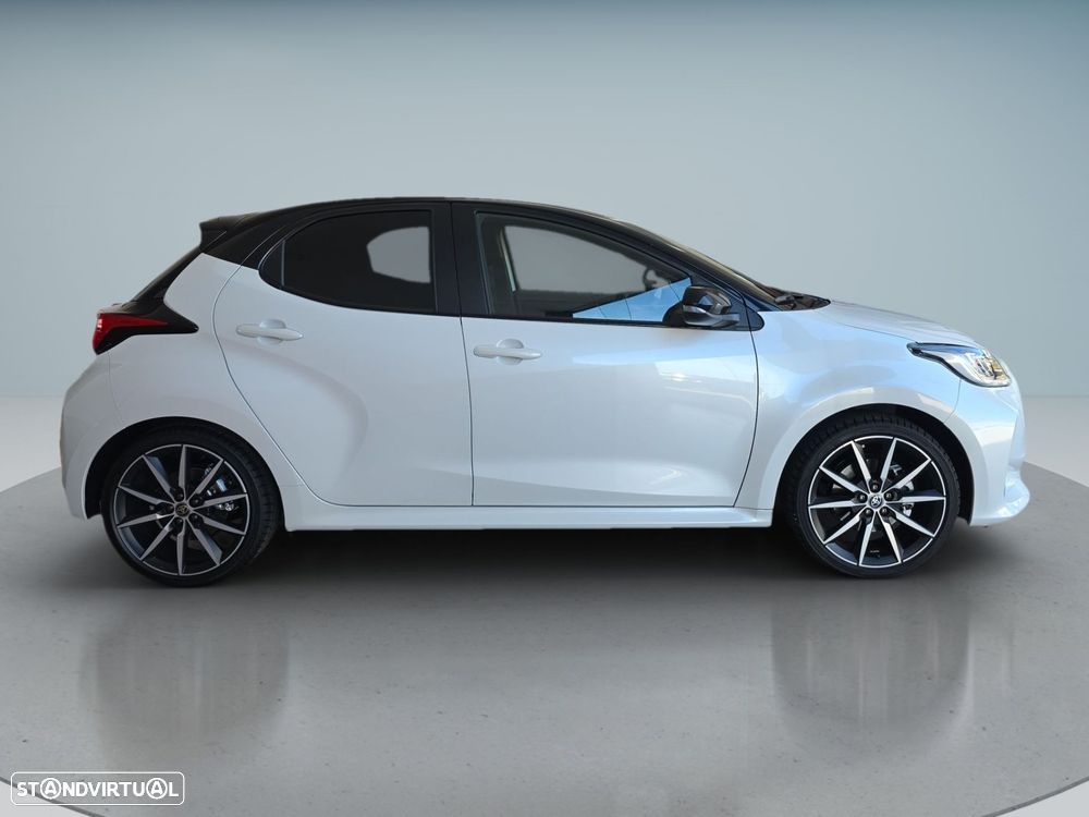 Toyota Yaris - 15