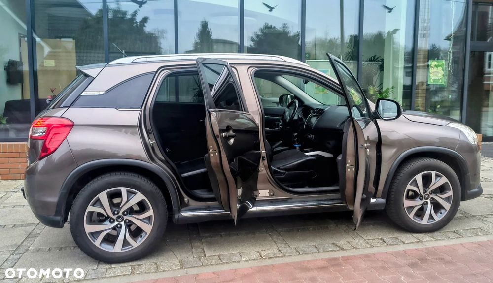 Citroën C4 Aircross 1.6 HDi STT 4x2 Exclusive - 17
