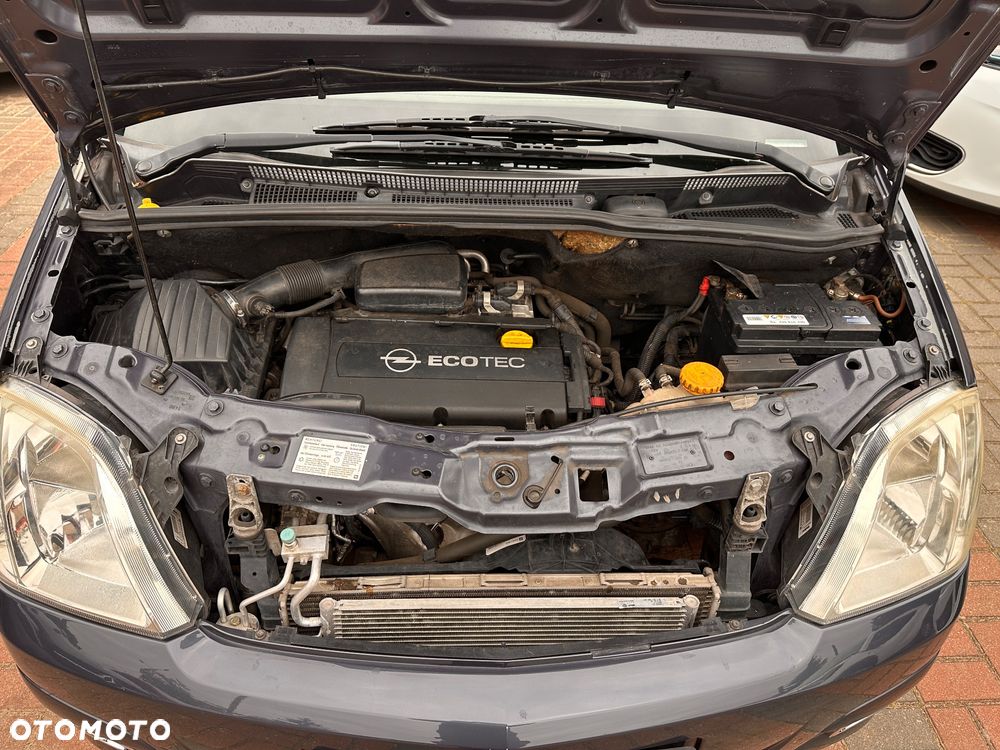 Opel Meriva 1.6 16V Cosmo - 17