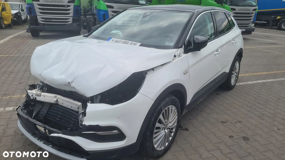 Opel Grandland X 2019 photo 4
