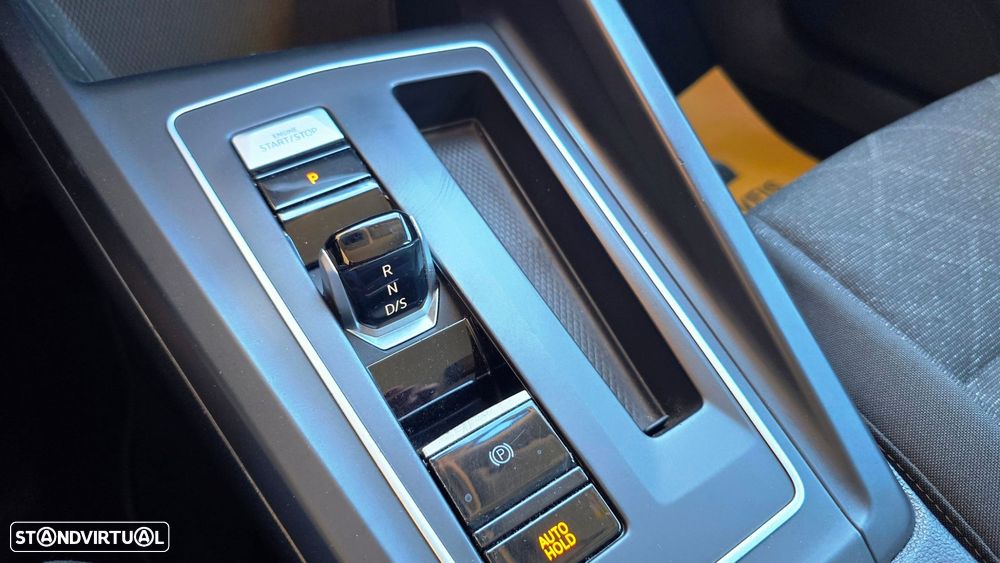 VW Golf Variant 1.0 eTSI Life DSG - 4