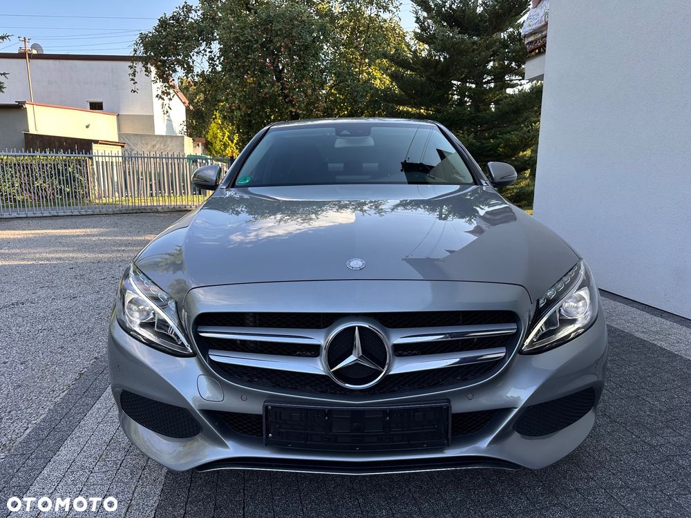 Mercedes-Benz Klasa C 180 T Kompressor Automatik BlueEFFICIENCY Avantgarde - 11