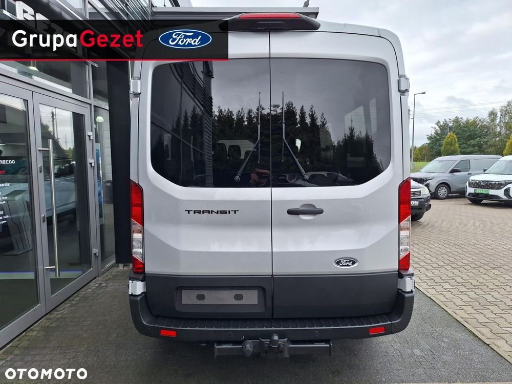 Ford Transit - 21