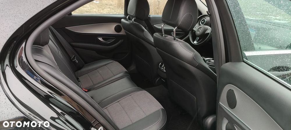 Mercedes-Benz Klasa E 220 d 9G-TRONIC Avantgarde - 26