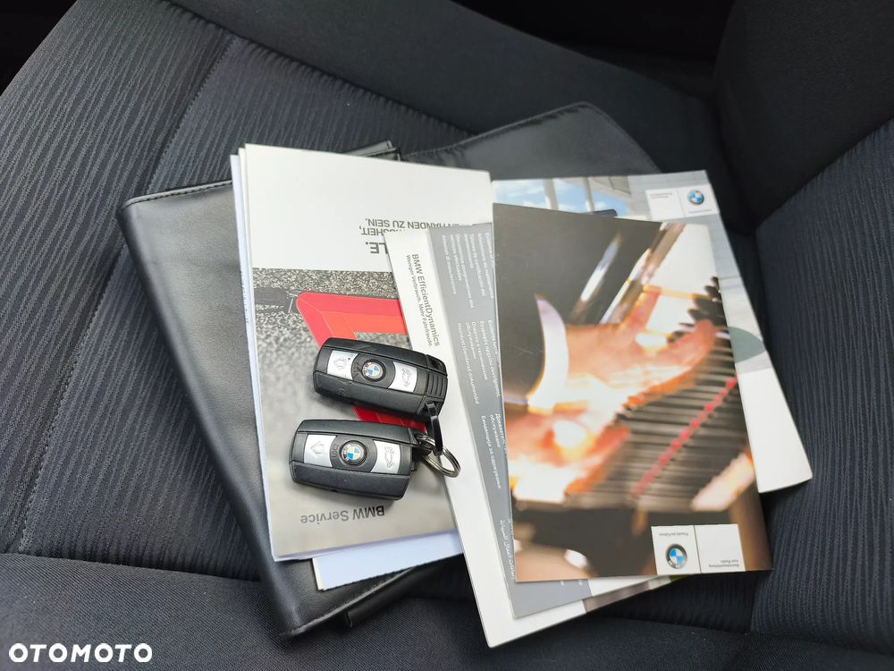 BMW Seria 1 - 27