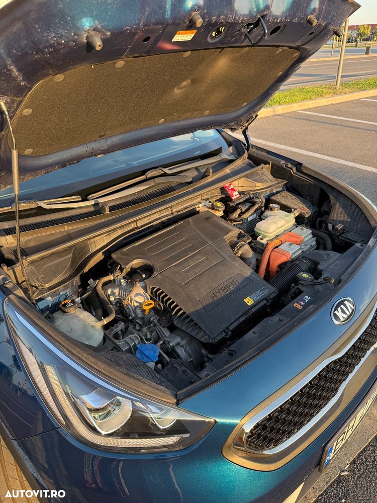 Kia Niro 1.6 GDI 6DCT HEV Comfort - 35