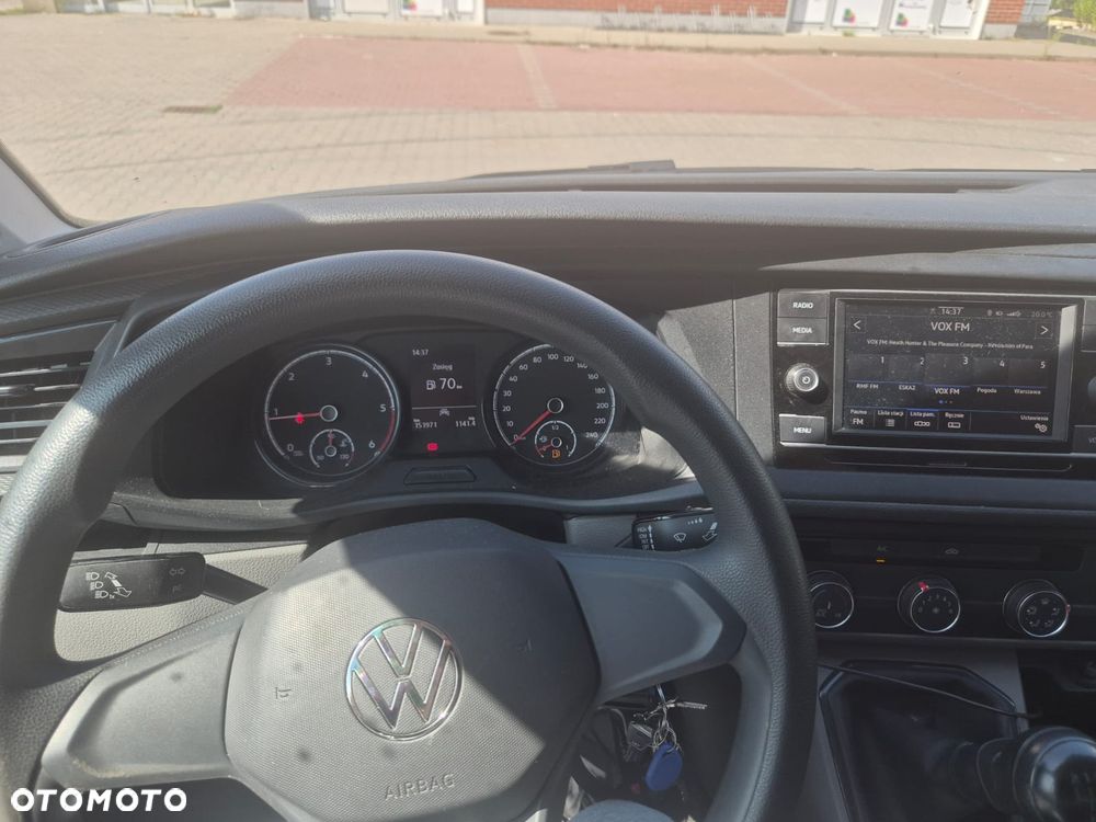 Volkswagen Transporter - 8