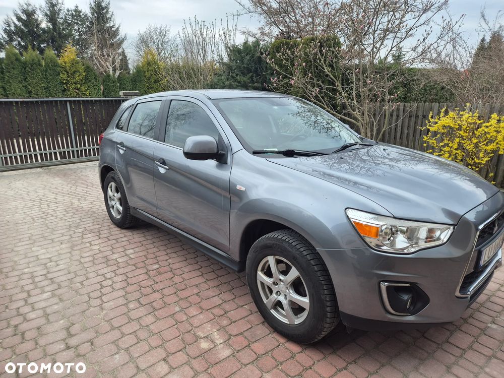Mitsubishi ASX 1.6 Instyle - 9