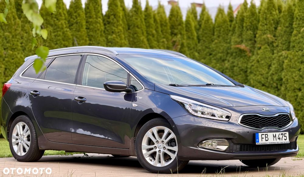 Kia Ceed 1.6 CRDi 128 ISG Platinum Edition - 10