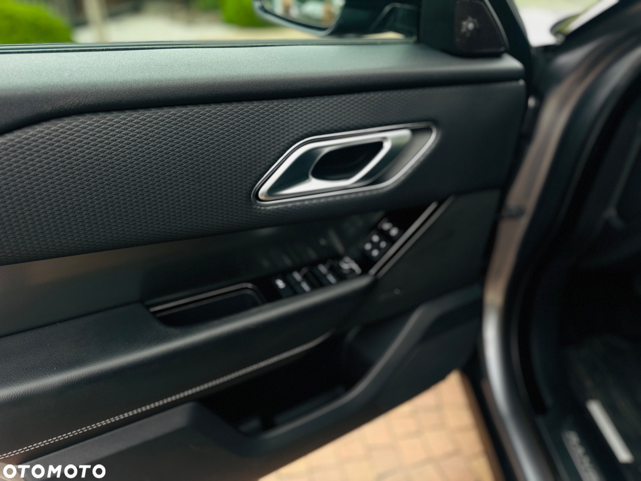 Land Rover Range Rover Velar 2.0 TD4 R-Dynamic S - 23