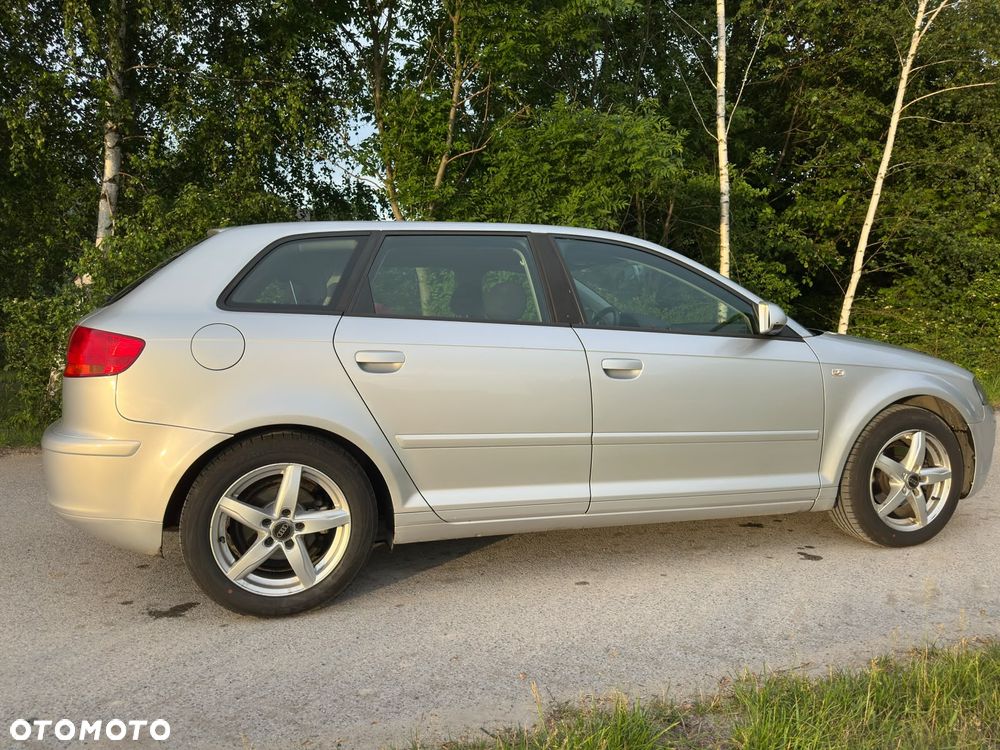 Audi A3 Sportback 1.9 TDI DPF e - 5