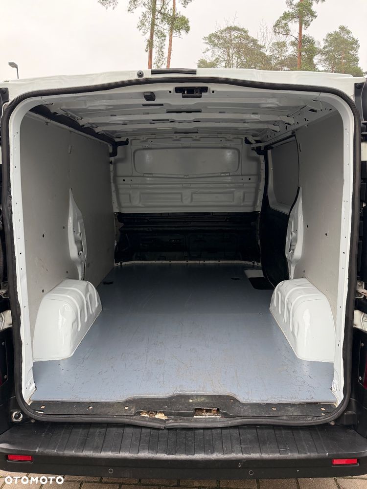 Renault Trafic - 10