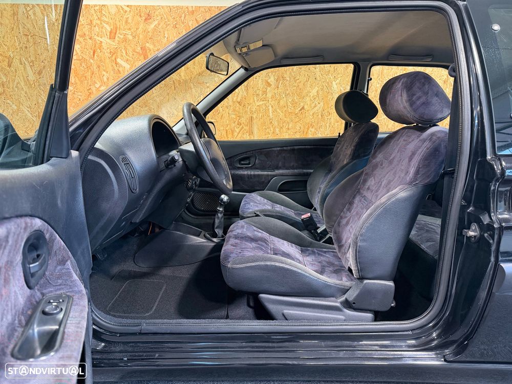 Citroën Saxo 1.6i 16V Cup - 13