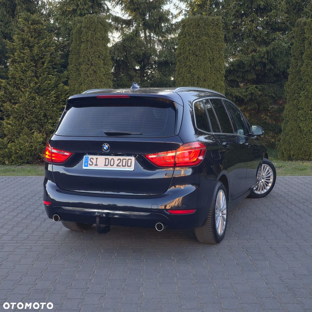 BMW Seria 2 220d xDrive Sport-Aut M Sport - 12