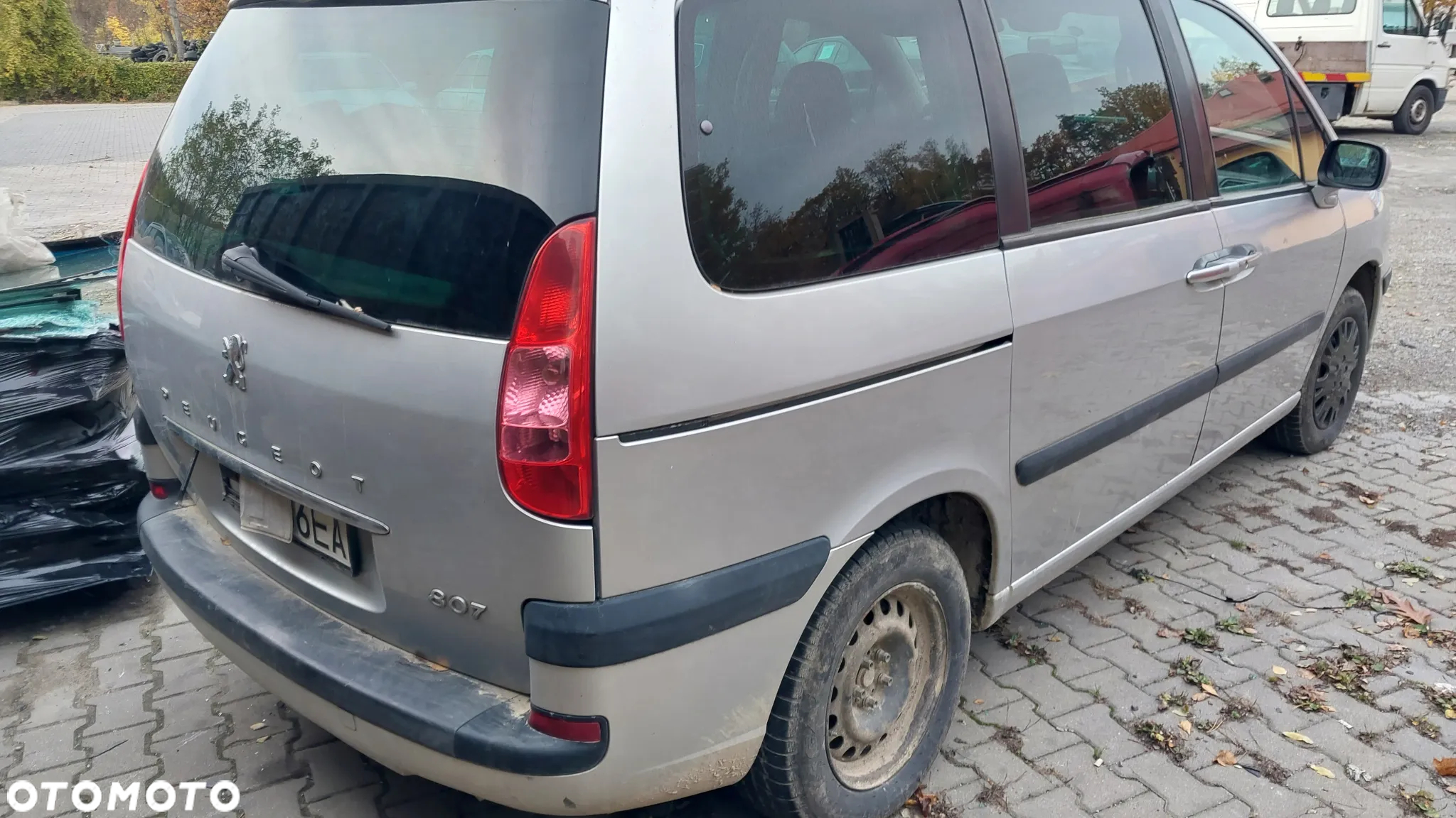 Peugeot 807 Citroen C8 Fiat Ulysse Lancia Phedra silnik 2.0 16v RFN skrzynia biegów przepustnica fotel fotele schowek deska rozdzielcza dach panorama drzwi klapa maska zderzak felgi NA CZĘŚCI - 7