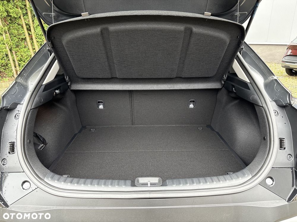 Kia XCeed 1.6 T-GDI L DCT - 11