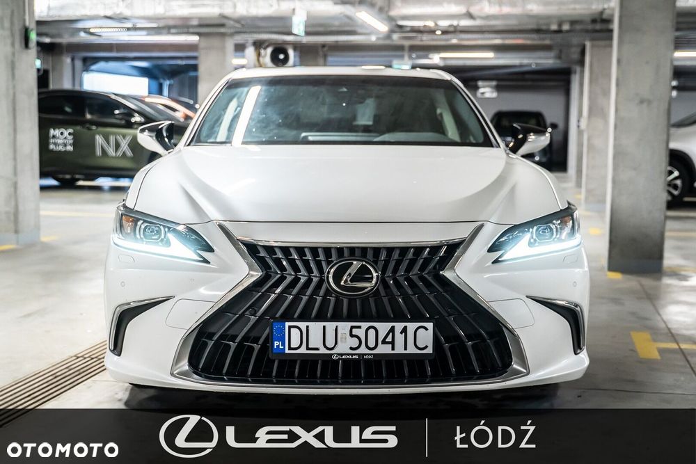Lexus ES 300h Business Edition - 2
