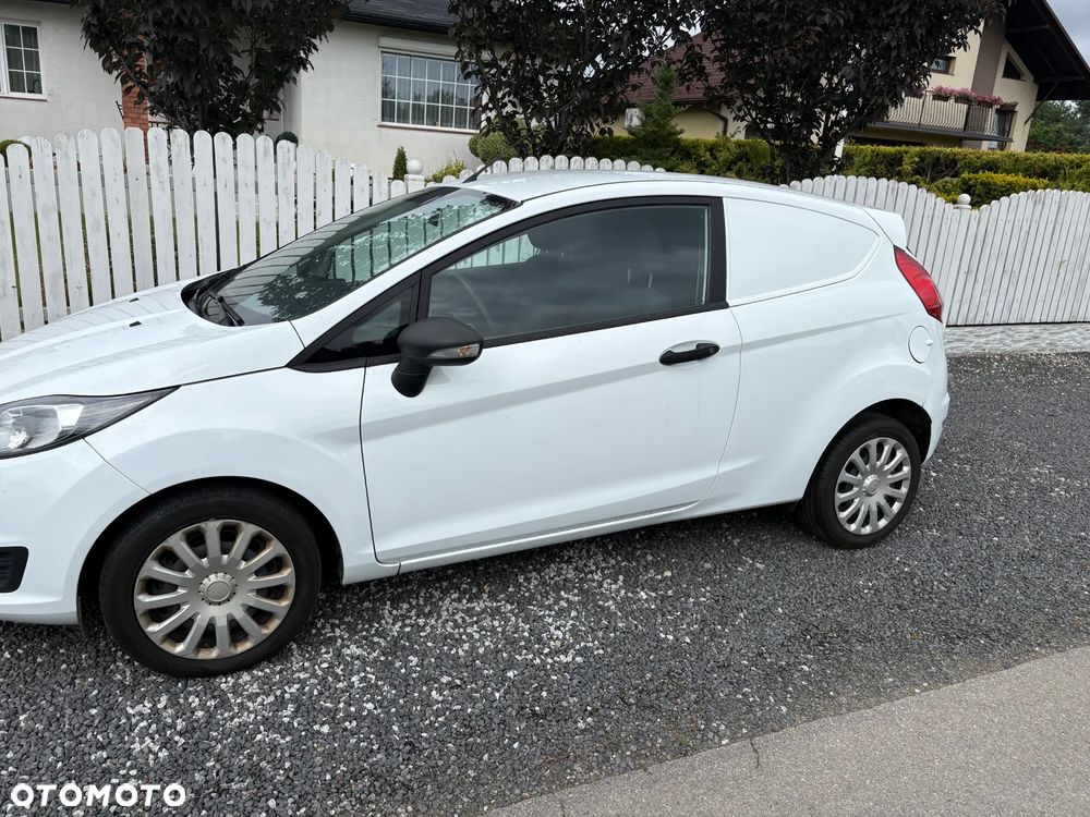 Ford Fiesta - 1