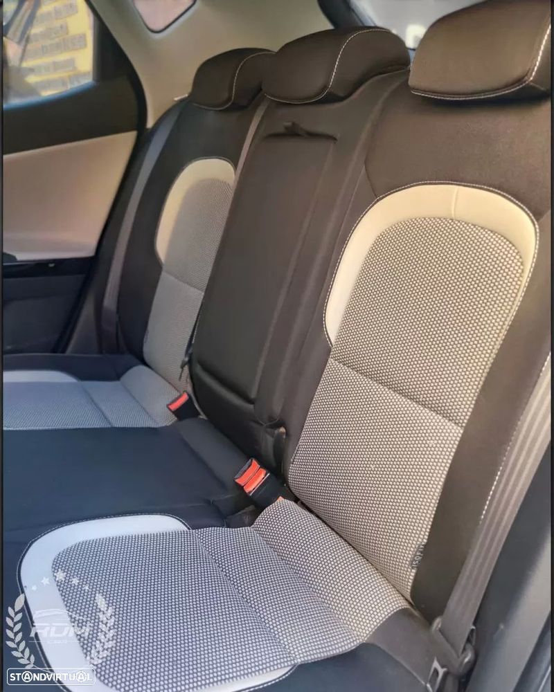 Kia Ceed 1.6 CRDi Nav Line - 9