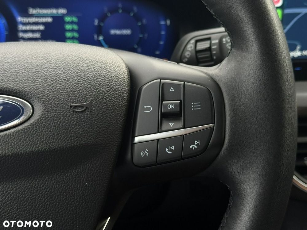 Ford Focus 1.0 EcoBoost Hybrid TITANIUM EDITION - 33