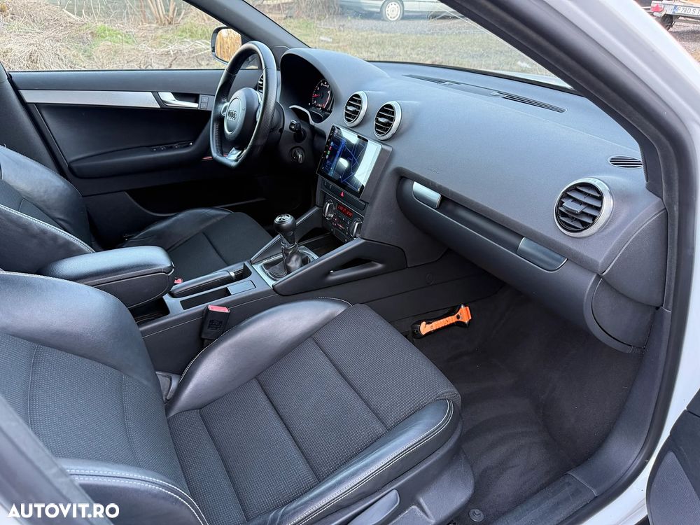 Audi A3 1.2 TFSI S line Sportpaket - 11