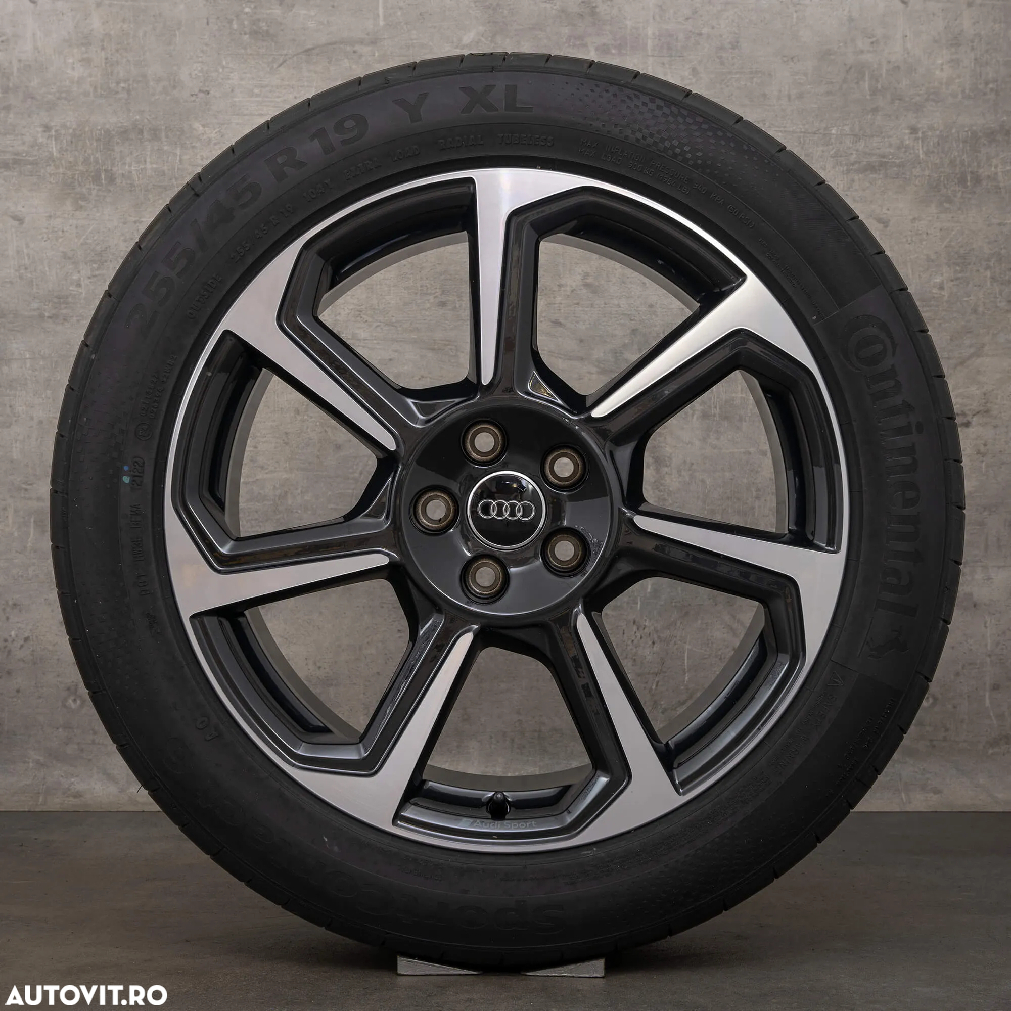 Audi Q3 2.0 40 TDI S tronic quattro S Line - 24