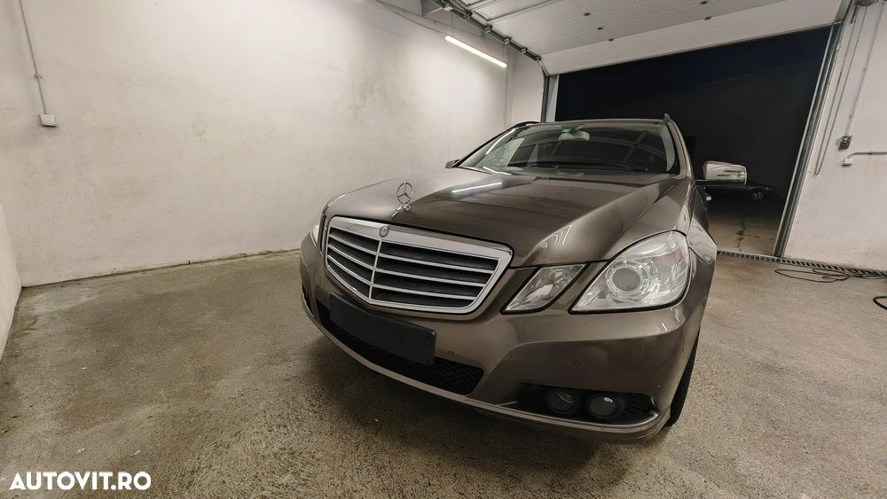 Mercedes-Benz E 200 T CDI DPF BlueEFFICIENCY Automatik - 3
