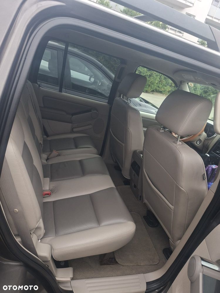 Ford Explorer 4.0 AWD - 14