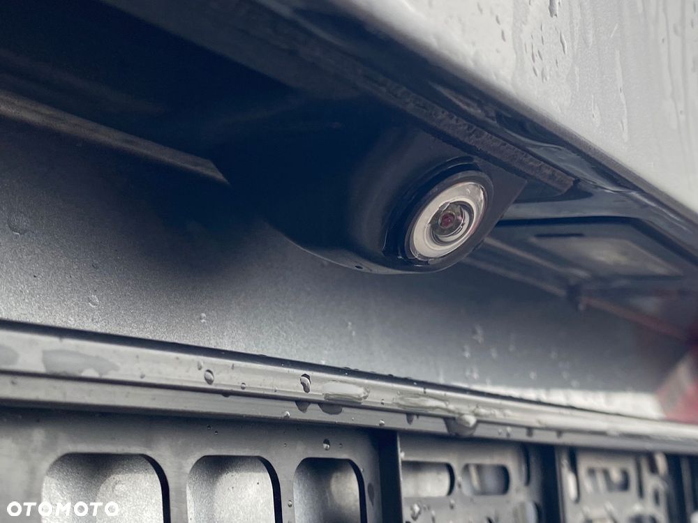 BMW X5 xDrive50i Sport-Aut - 13