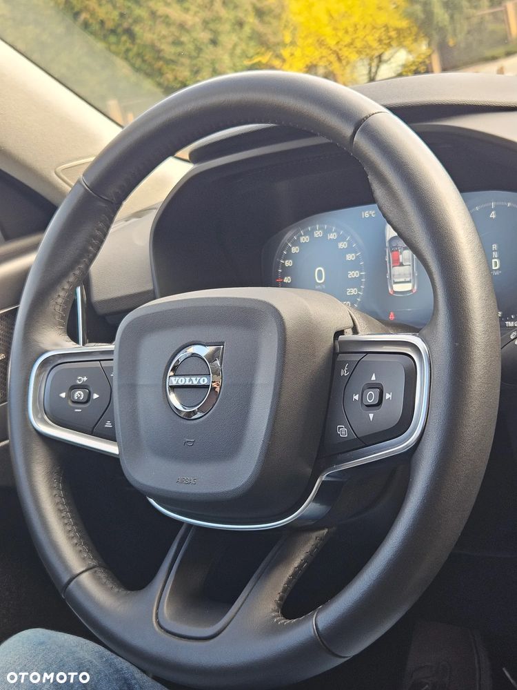 Volvo XC 40 T4 Geartronic Inscription - 34