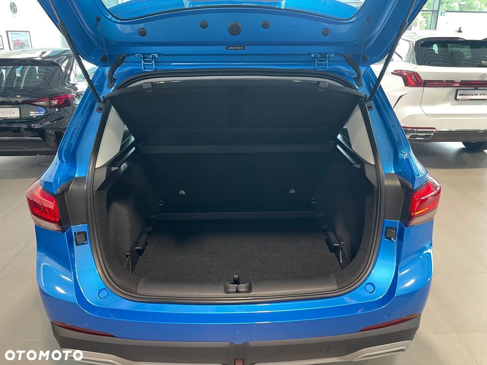 MG ZS Hybrid+ - 8