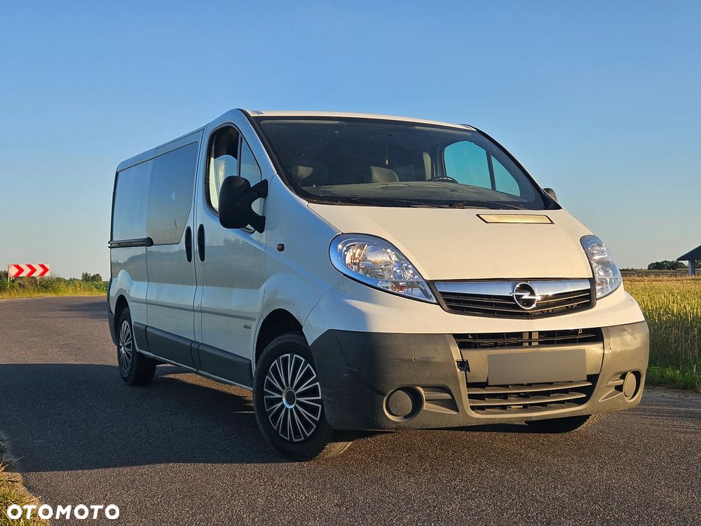 Opel Vivaro - 3