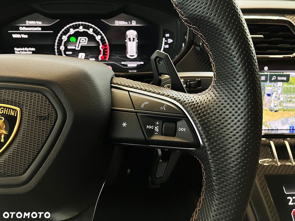 Lamborghini Urus - 24