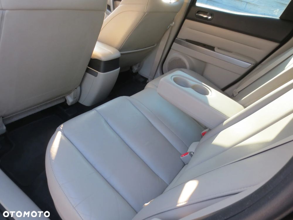 Mazda CX-7 2.2 CD Exclusive + - 7