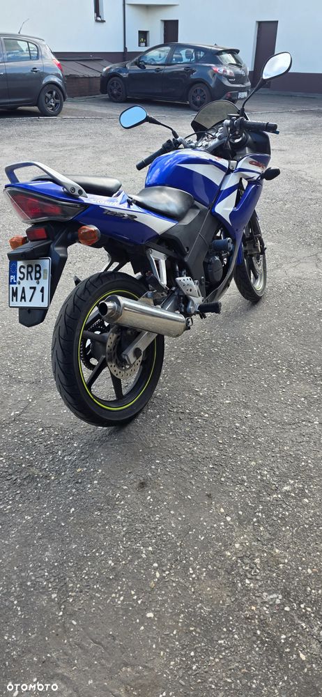Honda CBR - 3