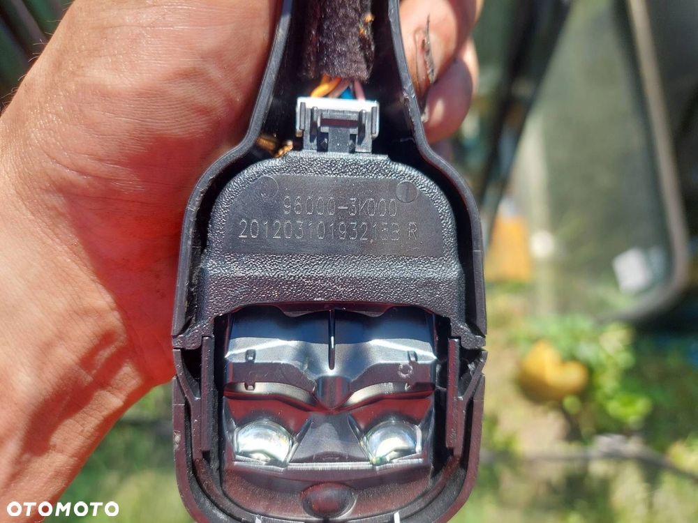 SZYBA CZOŁOWA PRZEDNIA SENSOR GRZANA KIA CEED II 96000-3K000 - 4