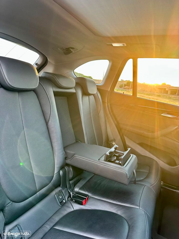 BMW X1 18 d sDrive - 13