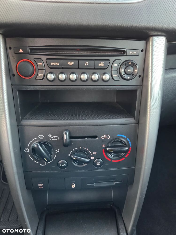 Peugeot 207 120 VTi Sport - 15